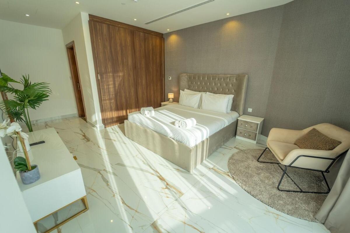 Aws Holiday Homes - Luxurious 2Br In Business Bay Dubaj Exteriér fotografie